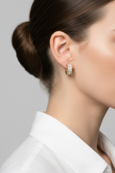 Tas Detayli Gold Mini Küpe