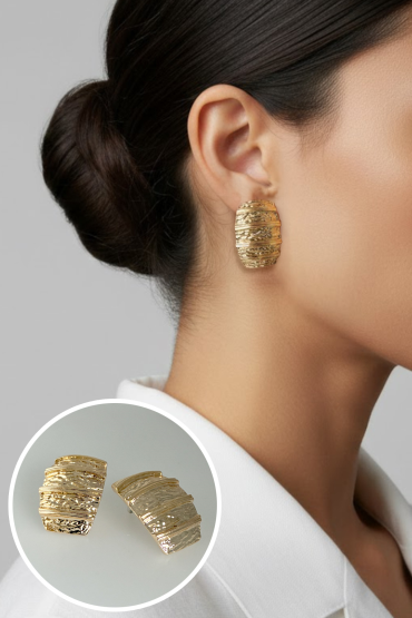 Gold Dokulu Tasarim Küpe