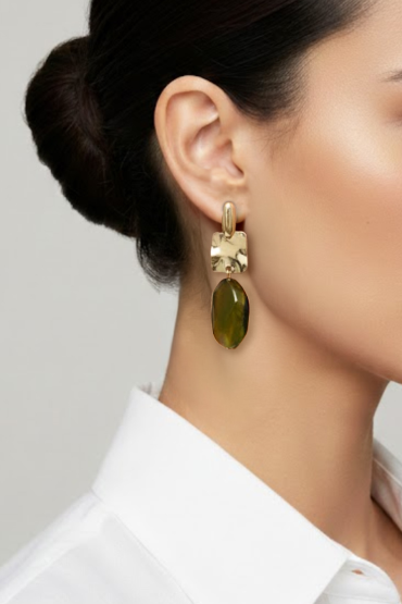 Gold Yesil Tas Sallantili Küpe