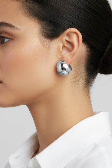 Gümüs Bombeli Yuvarlak Küpe