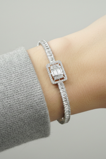 Baget Tasli Klasik Gümüs Bileklik